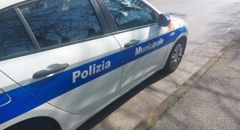 Napoli, lettini abusivi sul demanio, blitz sul litorale di San Giovanni: multa da 5mila euro