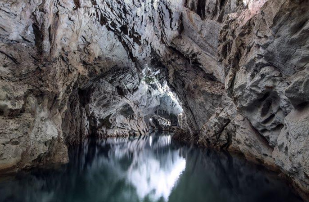 Le Grotte di Pertosa-Auletta ospitano “Stillafest”, Festival nazionale di Scienze, Ambiente e Filosofia dell’acqua