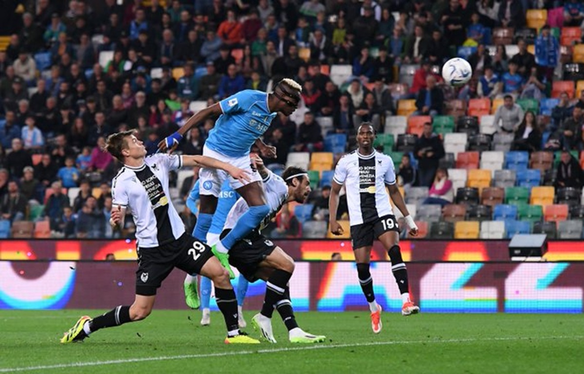 Napoli ancora beffato in extremis: l’Udinese segna al 92′ e ferma gli azzurri