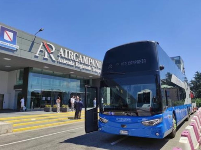 Air Campania rinnova il suo parco bus, nuovo investimento sulla mobilità sostenibile