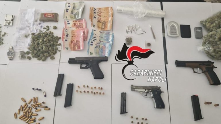 Casoria tre pregiudicati armati