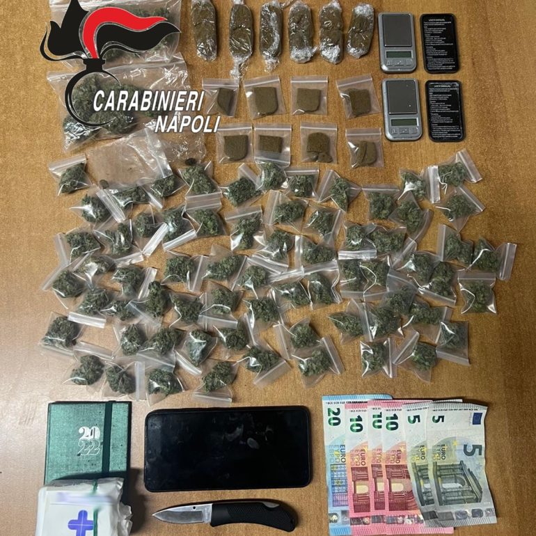 Casoria: carabinieri arrestano un pusher durante un controllo alla viabilità