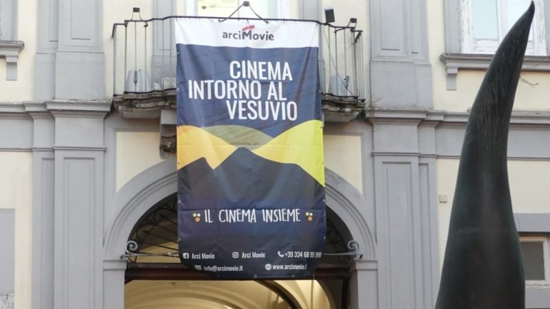 Due Mesi di Cinema sotto il Vesuvio: La Rassegna a Villa Bruno