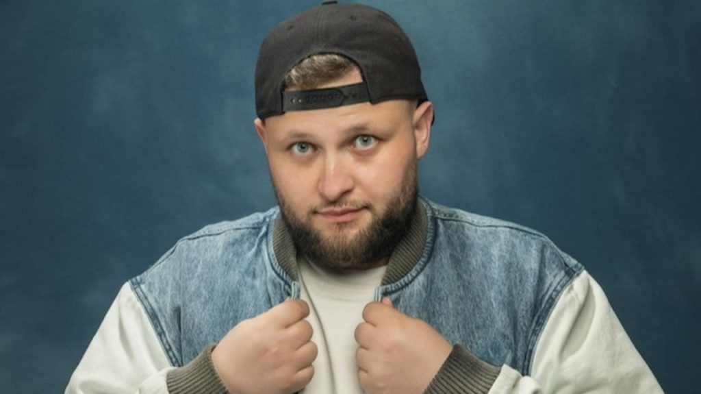 Greg Rega pubblico il secondo singolo Comm’ maje scritto da Maldestro