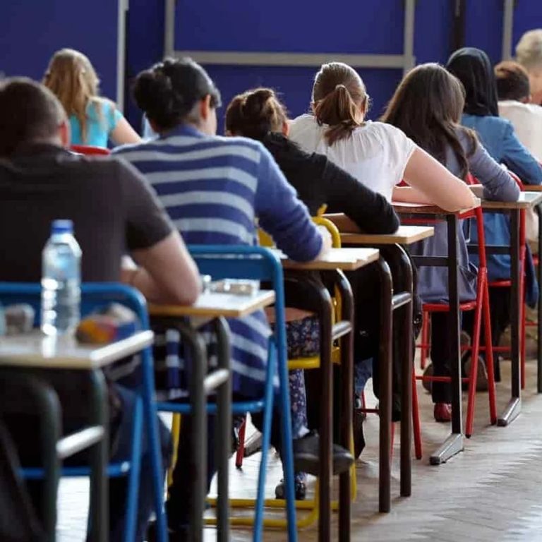 Invalsi 2025: allarme per Italiano e Matematica, uno studente su due impreparato al Diploma