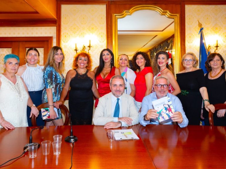 Un Inno al Femminile: Presentato a Napoli il Libro “Storie del Passato, Voci del Presente”
