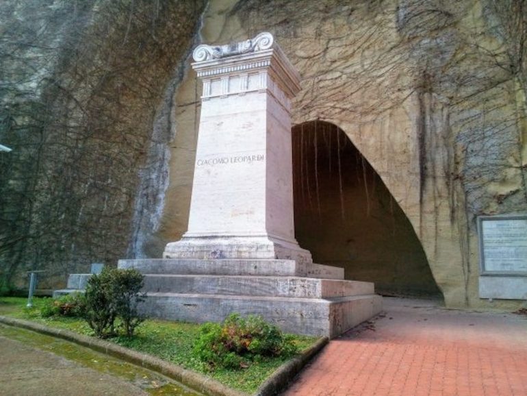 Napoli “Il poeta racconta”: i bamnbini alla scoperta delle tombe di Virgilio e Leopardi