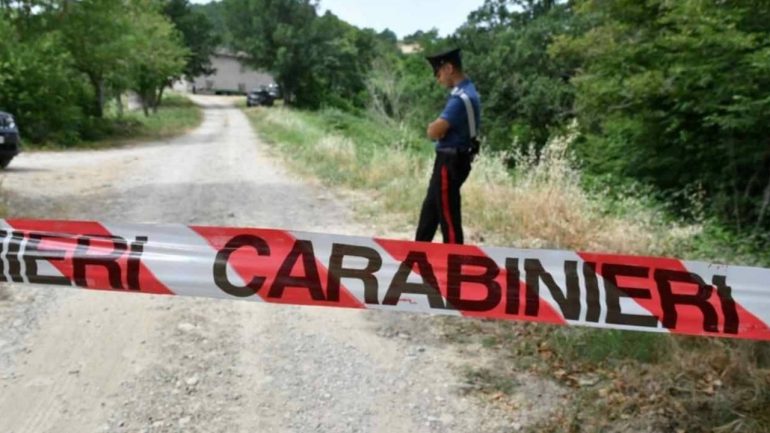 Veroli uccide nonno e ferisce lo zio per l’auto parcheggiata male davanti casa