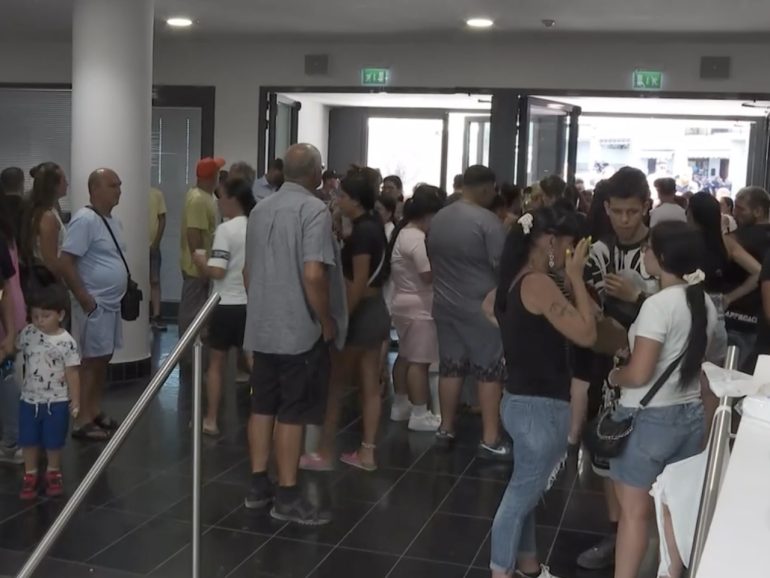 Crollo Scampia, il rettore della Federico II: “Porte aperte per chi ha necessità”