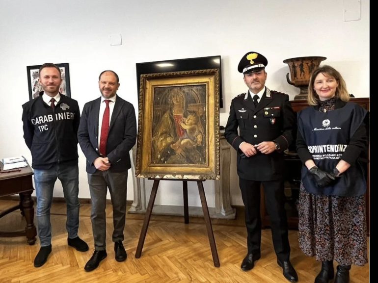 Napoli, i Carabinieri del Nucleo Tutela Patrimonio Culturale nel 2023 hanno recuperato 3397 beni