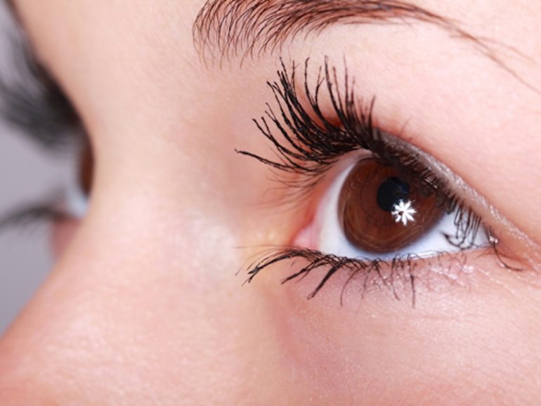 Trattamento laser degli occhi: Cosa c’è da sapere