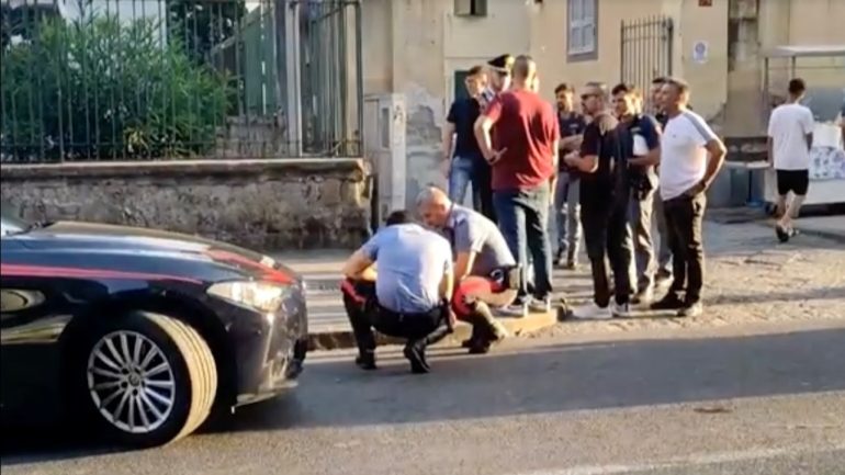 Camorra lo scontro tra gli Iadonisi e i Troncone dietro la sparatoria di via Leopardi