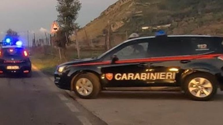 Villa Literno, i carabinieri denunciano 5 lavoratori irregolari