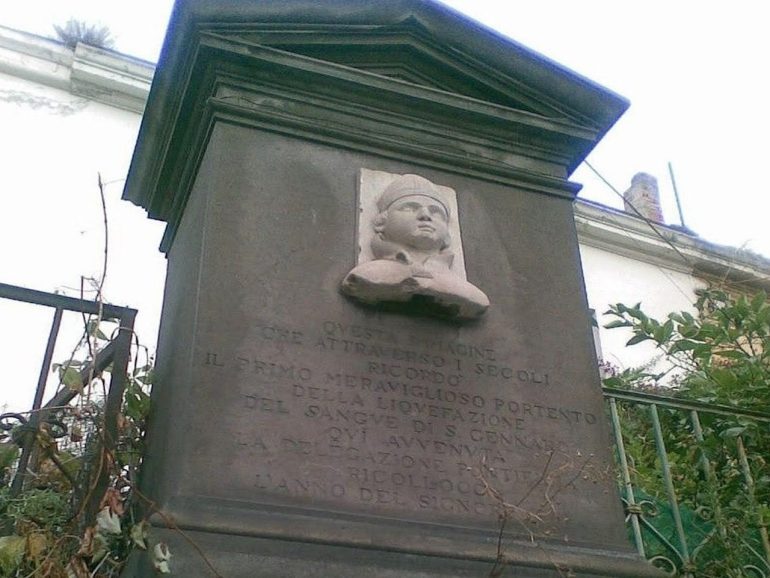 processione di san gennaro al vomero