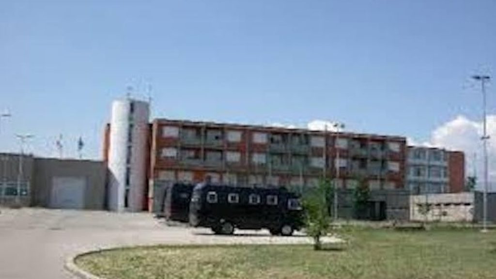 Camorrista di Acerra ricercato va nel carcere di Lanciano per un colloquio con un parente e lo arrestano