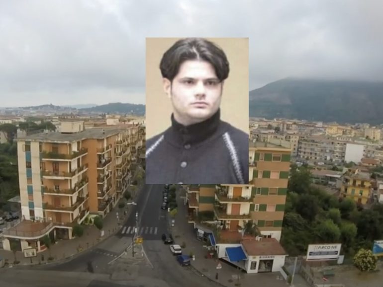 Camorra, latitante il figlio dei boss Ciro Grimaldi o’settirò