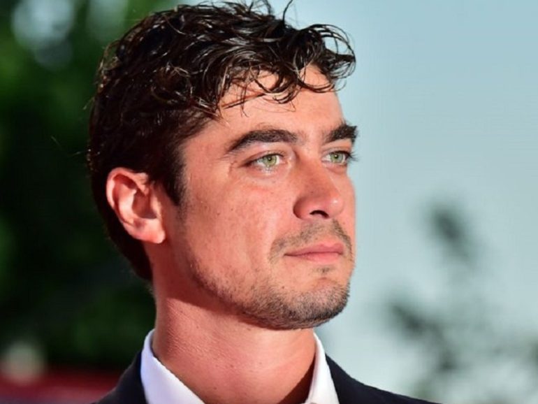 Riccardo Scamarcio in Fabula: l’attore inaugura la 14esima edizione del Festival