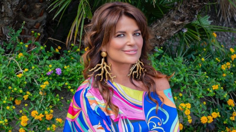 Monica Sarnelli e Amici: La Serata Magica di ‘Una Notte a Napoli’ all’Arena Virgilio di Gaeta