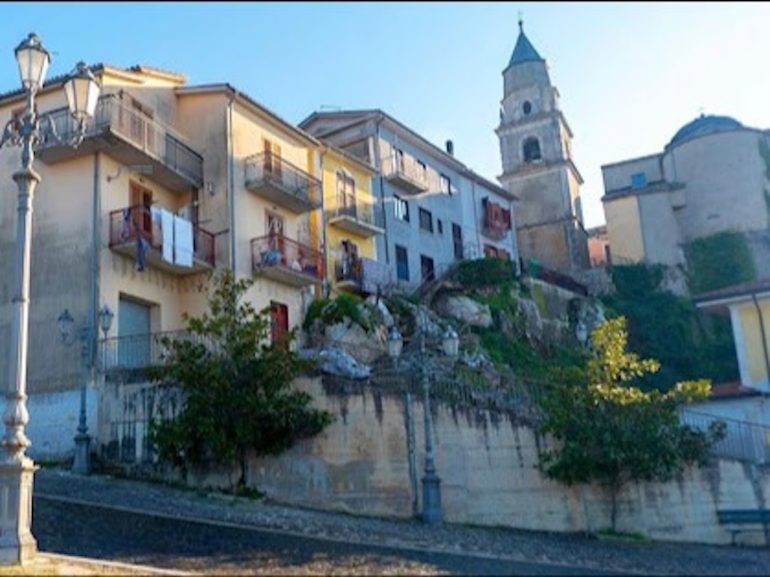 Montemiletto anziana trovata morta in casa: aperta un’indagine