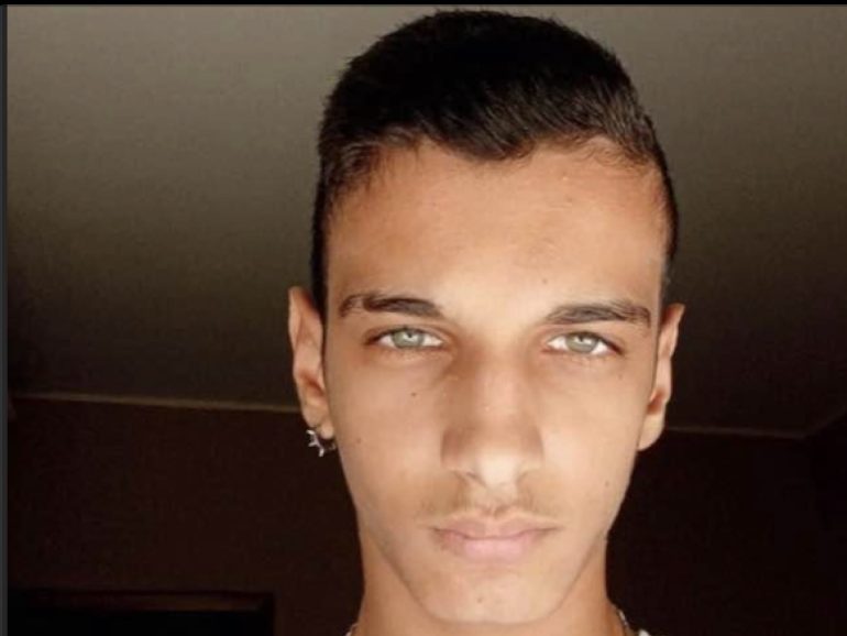 Pozzuoli ragazzo di 16 anni scomparso da ieri: la famiglia chiude aiuto via social