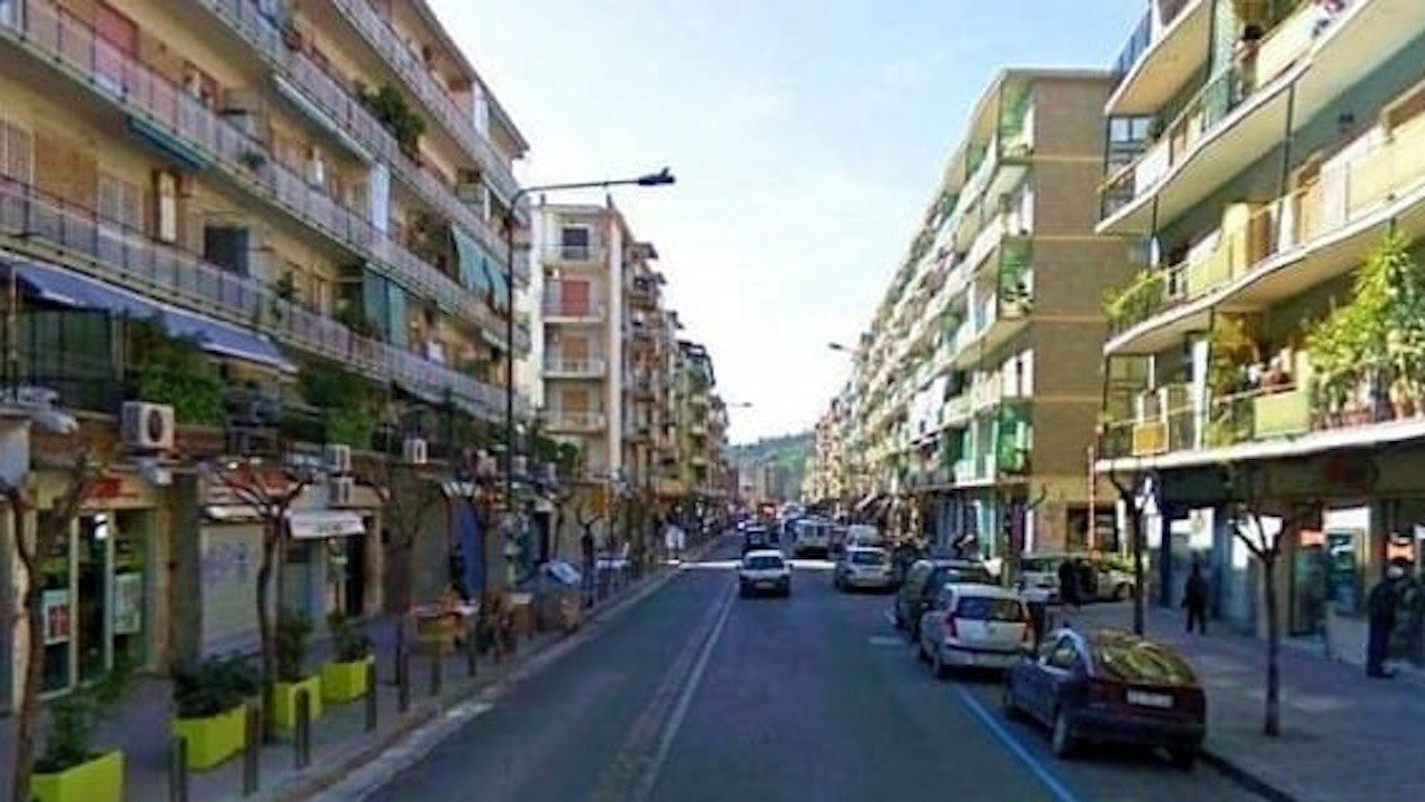 Napoli, controlli a Soccavo e Rione Traiano: arresti, sequestri e denunce