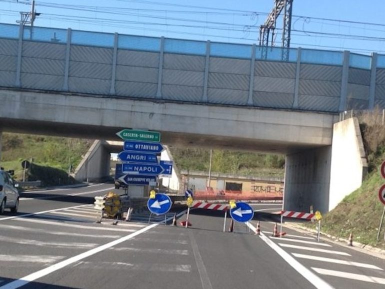 Somma Vesuviana, si schianta contro il guard rail lunga la statale del Vesuvio e muore