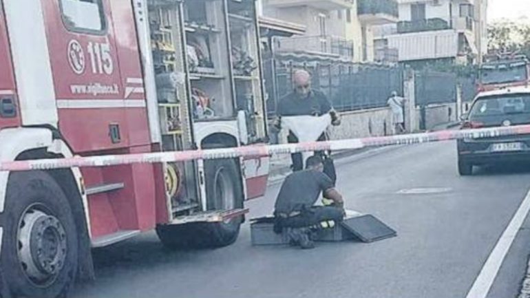 Orta di Atella, operaio muore schiacciato dal cancello: aperta un’inchiesta