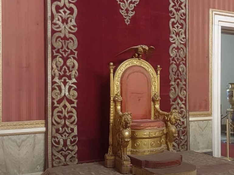Palazzo Reale di Napoli, Intesa Sanpaolo restaura il trono