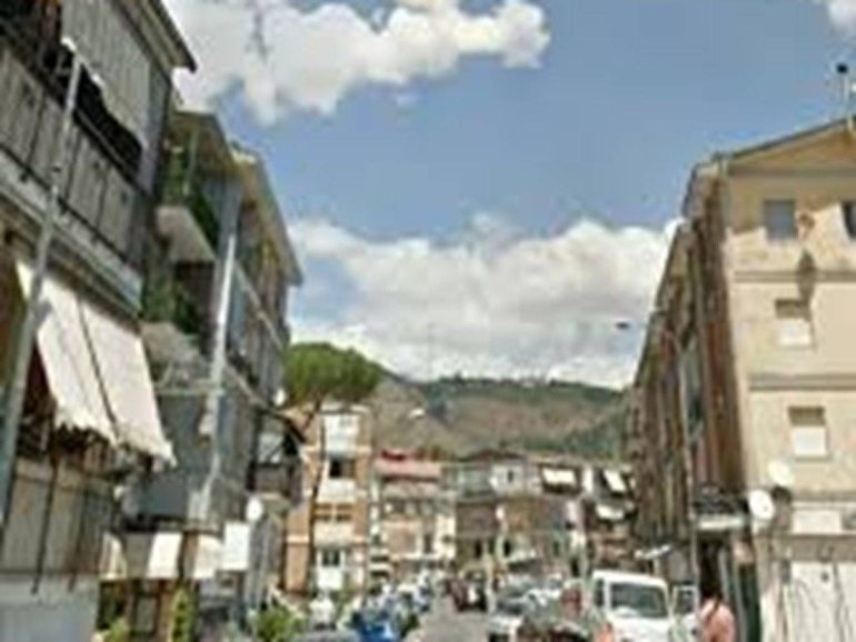 Blitz al Rione Traiano: arrestato 45enne legato al clan Cutolo