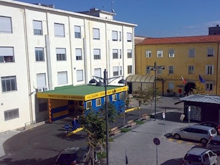 Operaio di Serre perde tre dita della mano