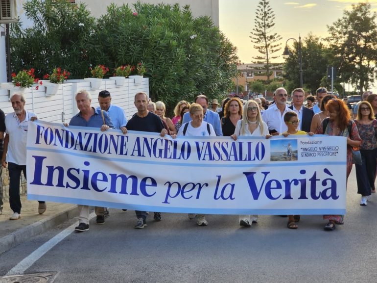 Vassallo invia una Pec al Prefetto: “Ecco perché Alfieri va rimosso dai suoi incarichi”