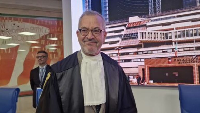 Il procuratore Aldo Policastro assume funzioni di pg della Corte di Appello di Napoli