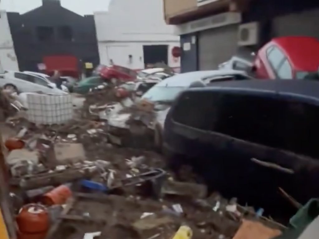 Spagna, 51 morti a Valencia a causa di un’alluvione: cis ono bambini