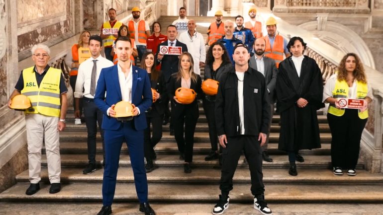 Il rapper Clementino e i Tecnici della prevenzione uniti contro le morti sul lavoro