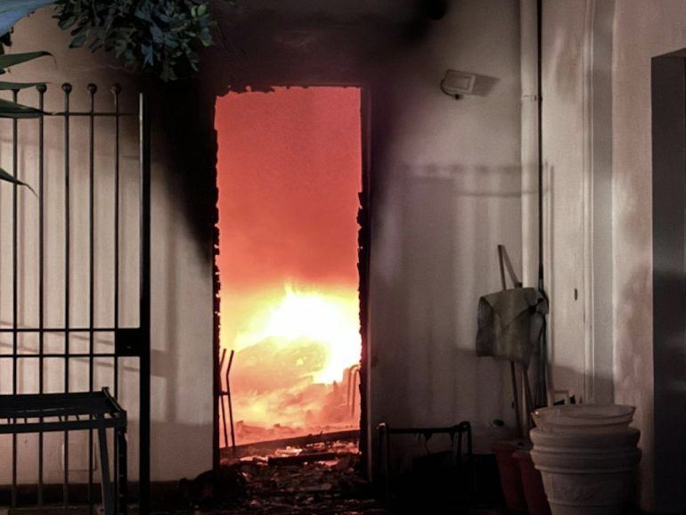 Anacapri donna ustionata: incendio nei locali della chiesa di Santa Sofia