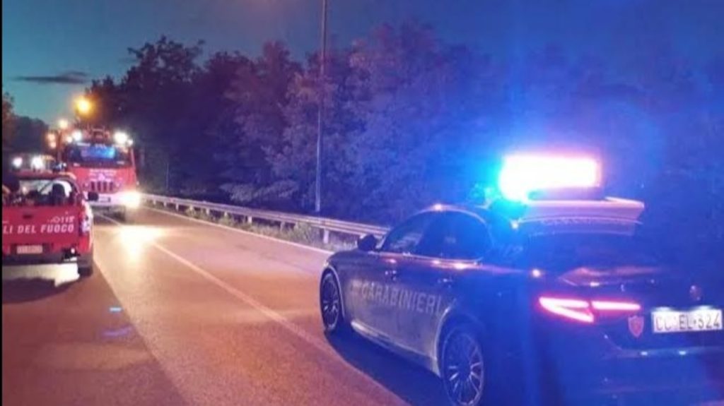 Lioni, auto finisce nella scarpata: muore 24enne di Sant’Angelo dei Lombardi