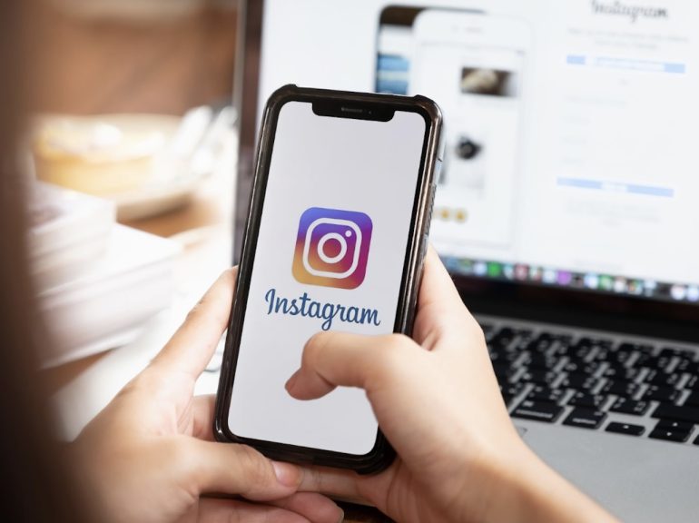 Come vedere la storia di Instagram in modo anonimo