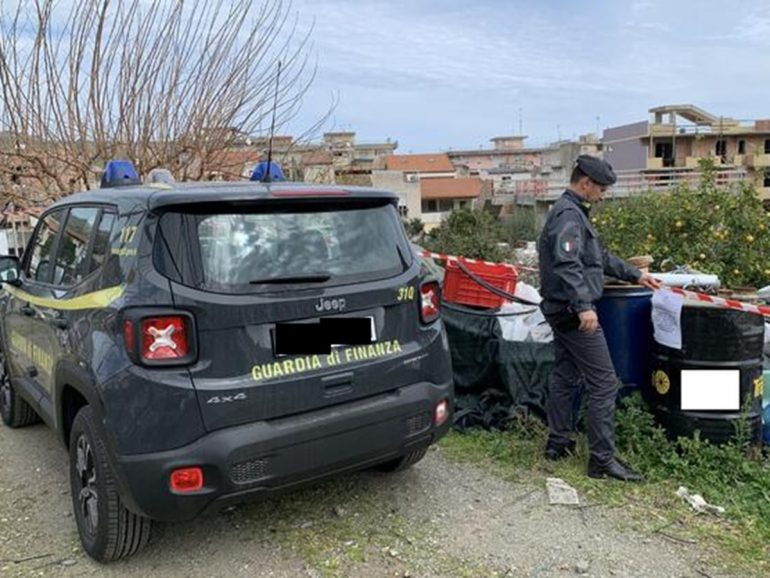Qualiano isola ecologica sequestrata per irregolarità ambientali