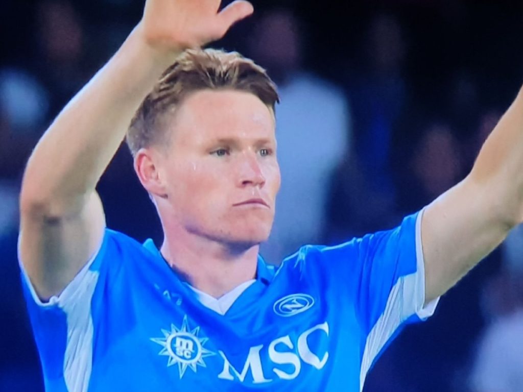 McTominay, cuore azzurro: “Napoli, ti porto lo scudetto”