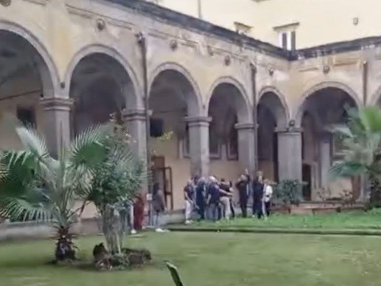 Napoli, aggrediti medici e studenti veterinari alla Federico II: 4 arresti