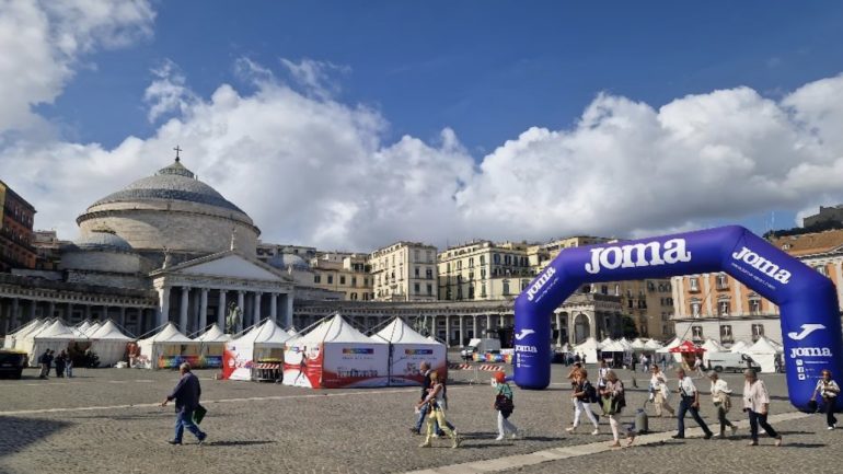 Napoli, tutto pronto per la quarta edizione della Italiana Neapolis Marathon