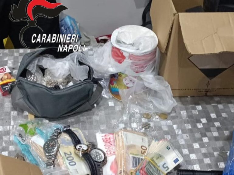 Grumo Nevano, scoperti 46 orologi di lusso non dichiarati