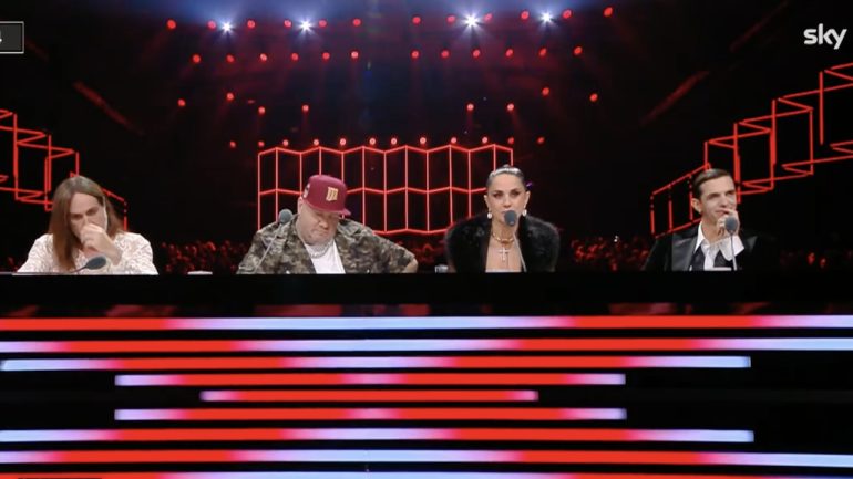 Finale X Factor a Napoli: biglietti venduti in due ore