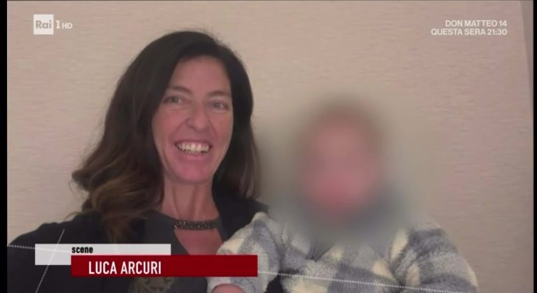Ethan riabbraccia la mamma: le prime immagini stamane su RaiUno