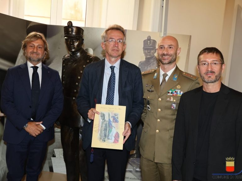 Camera dei Deputati e Nunziatella, momento Top per l’artista Sepe