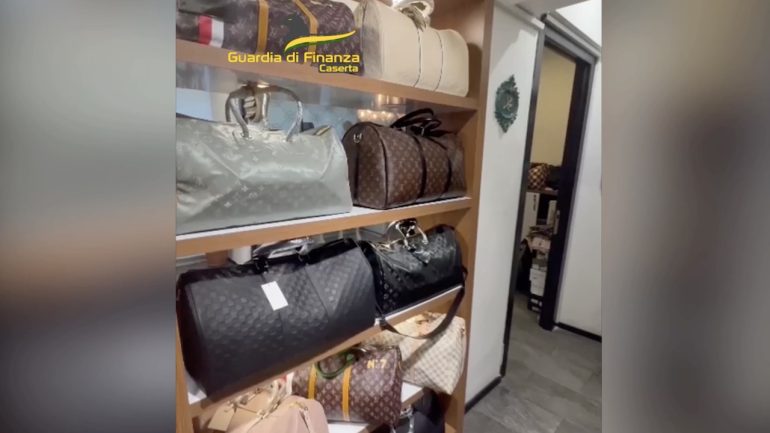 False griffe vendute online: 12 misure cautelari