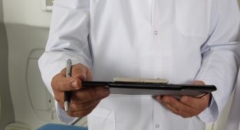Napoli, «Basta processi social ai medici, così si alimenta solo l’odio»