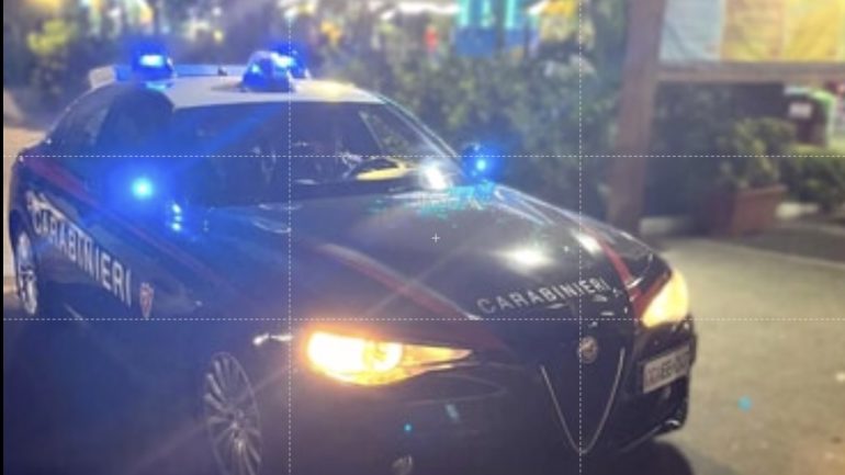 San Sebastiano al Vesuvio, nella movida con una pistola: arrestato 16enne