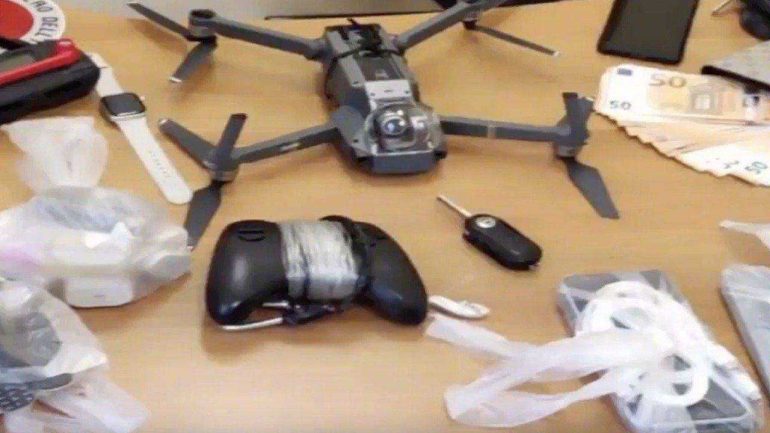 Napoli, droni-spia sulle carceri: processo bis per la “holding” dei telefonini illegali