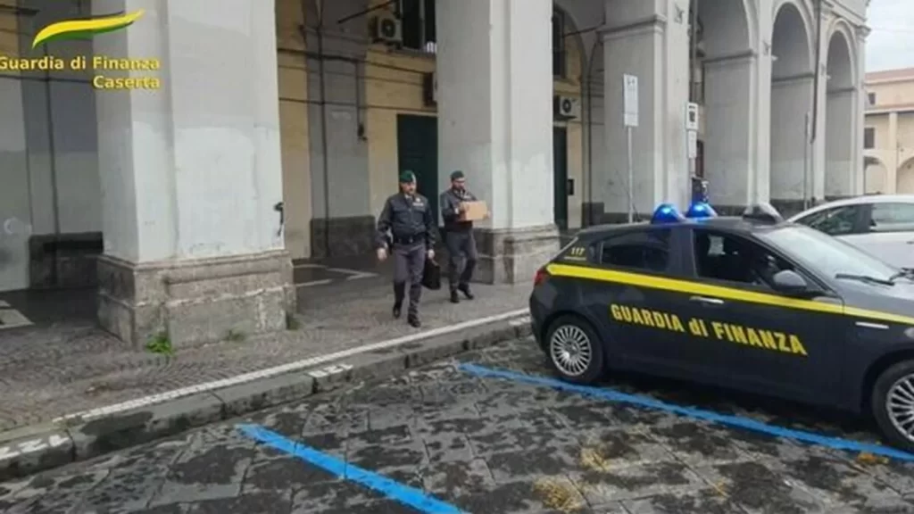 Maxi operazione anti frode a Caserta: 5 arresti e sequestro da 20 milioni per bancarotta e riciclaggio legati a Coldiretti